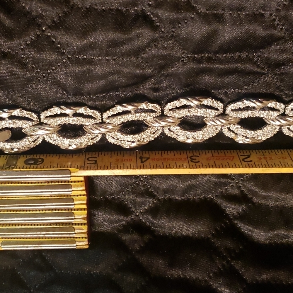 Vintage Crown Trifari Bracelet. Silver tone - Picture 7 of 7